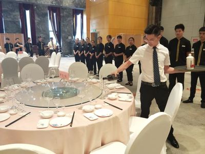 培训是为了更好地服务——新都大酒店6月份培训记录